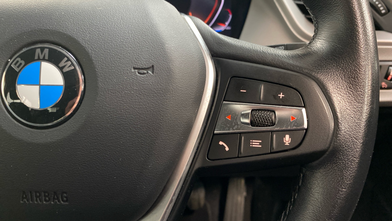 BMW 1 Series 116d SE 5dr [Live Cockpit Professional] Diesel Hatchback